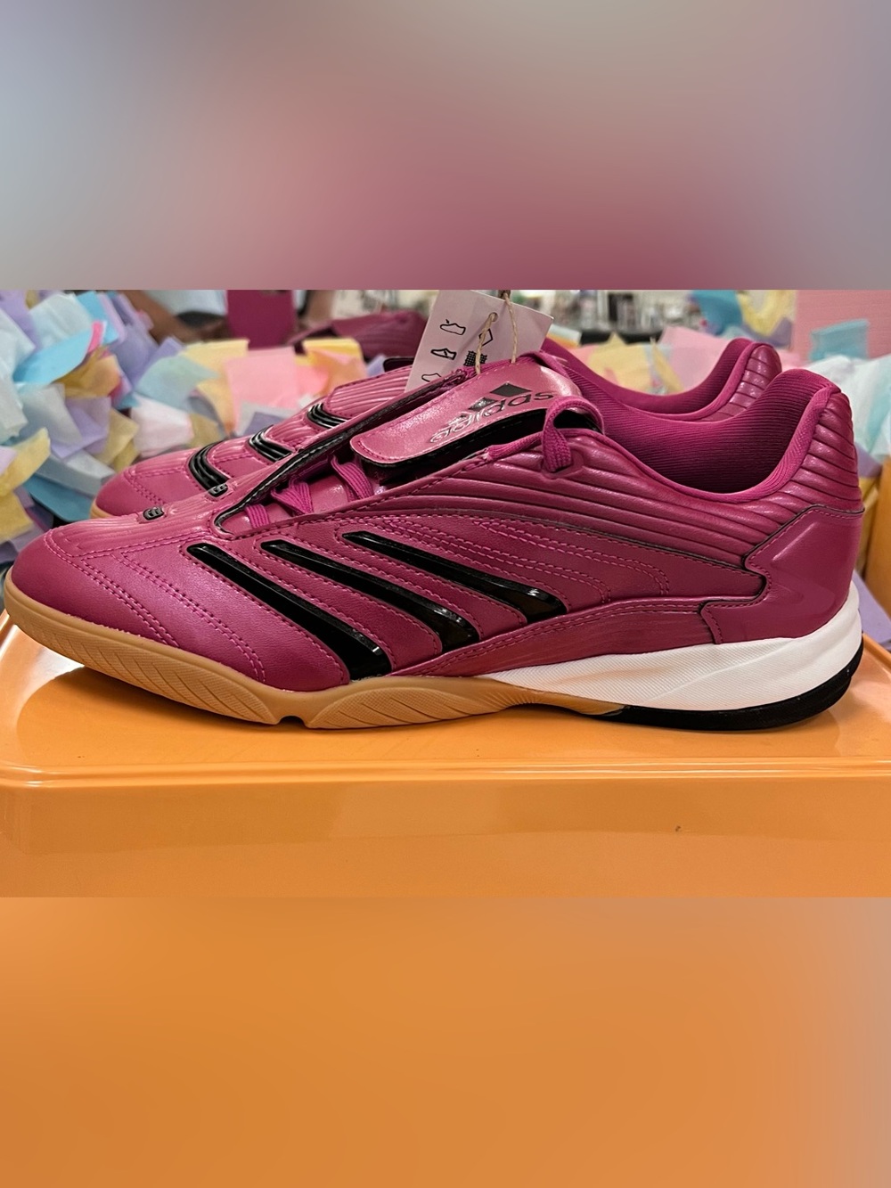 adidas PREDATOR Sala Sz 8 in Semi Lucid Fuschia Pink - Picture 5 of 14